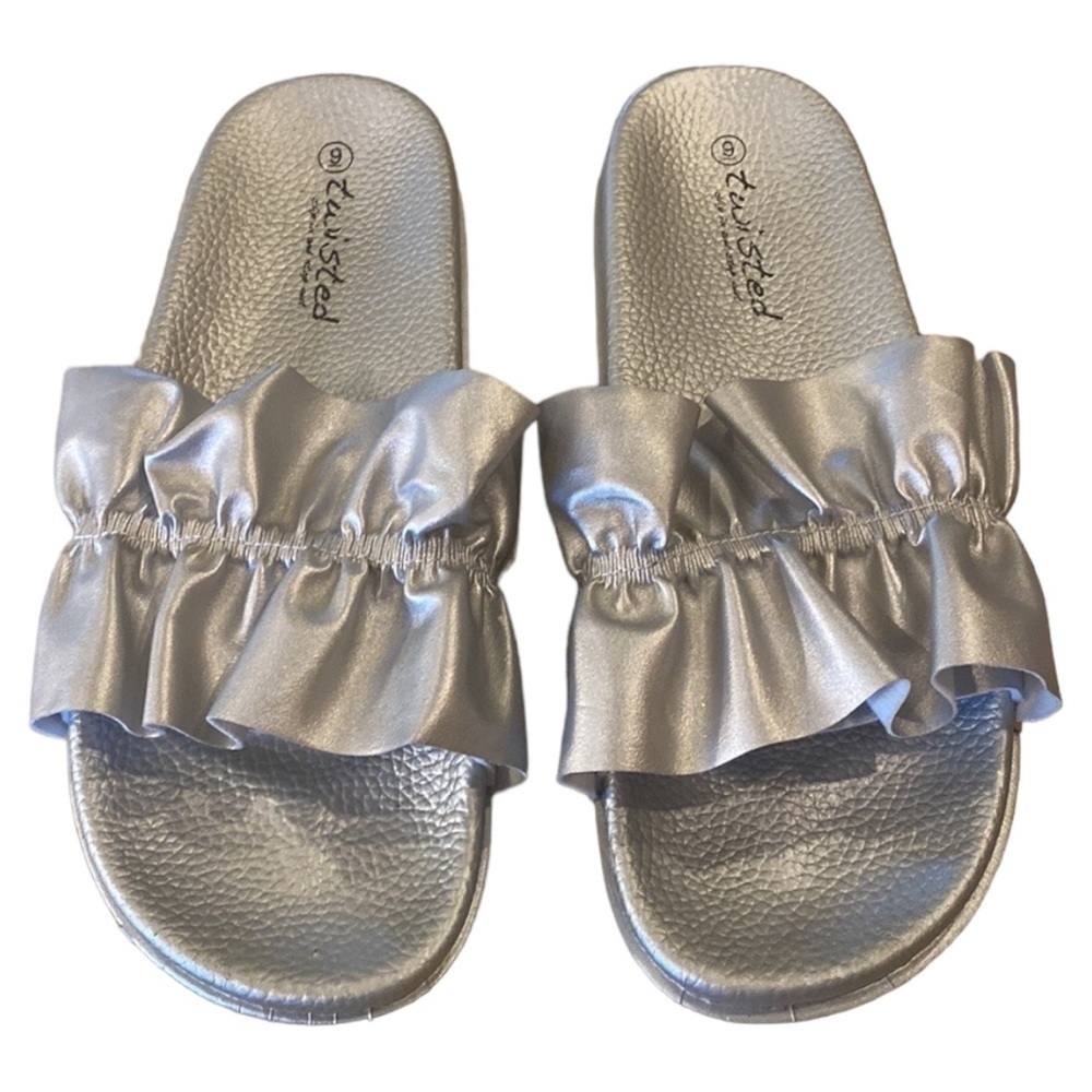 Twisted Silver Slides- size 9
